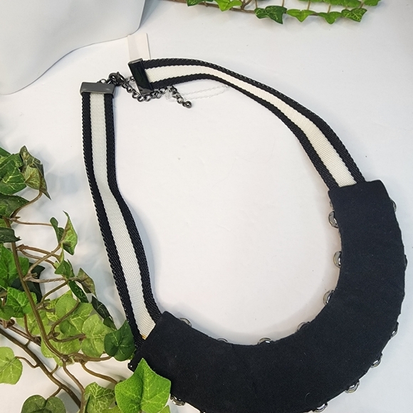 Unique Statement Web Strap Necklace with Crystals and Faux Stones - Picture 7 of 8